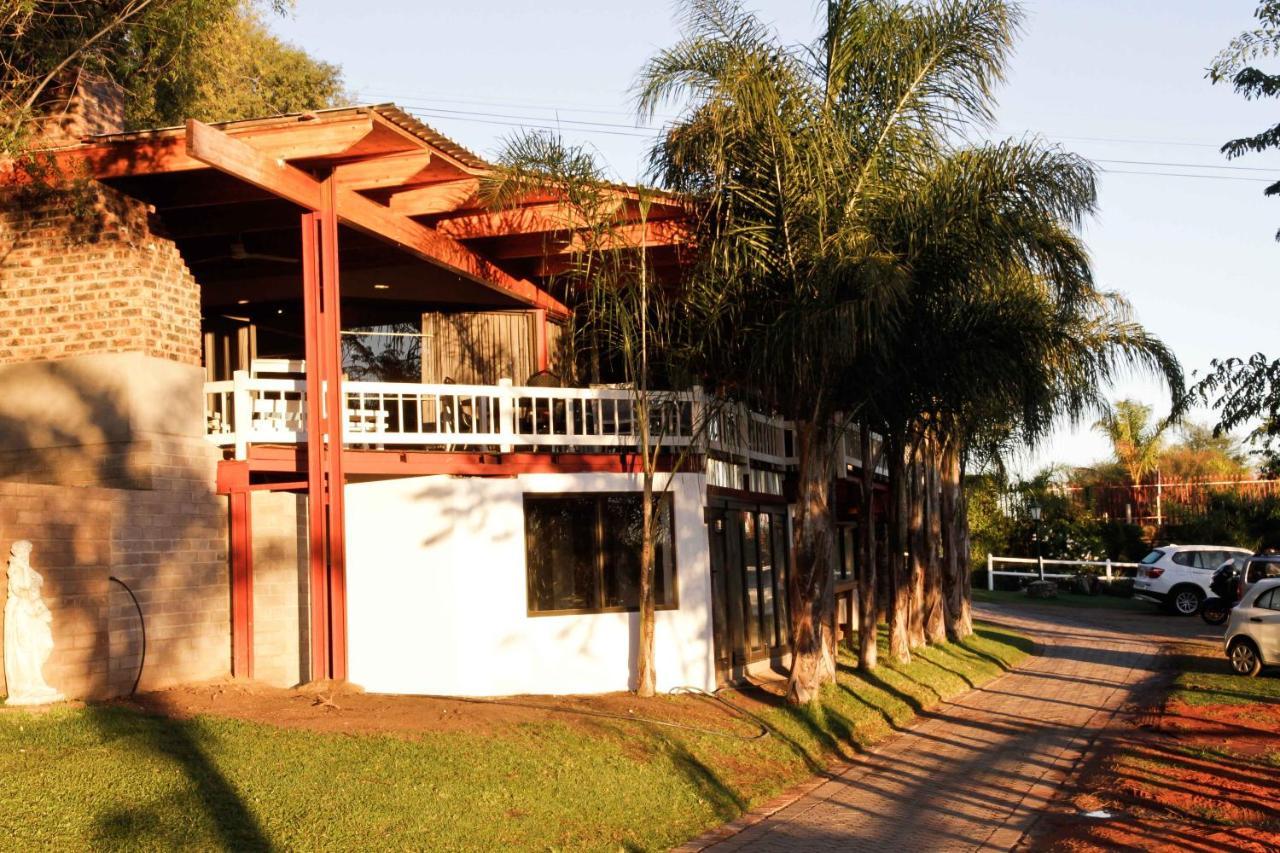 Ikaia River Lodge Keimoes Esterno foto
